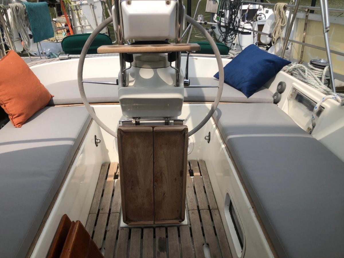 Stay Only Or Sailaway With Friends And Family Have More Fun Medemblik Exterior foto